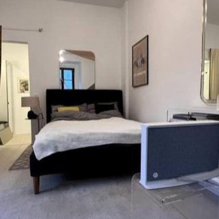 Exclusive Apartement In Historic Center Linz Buitenkant foto